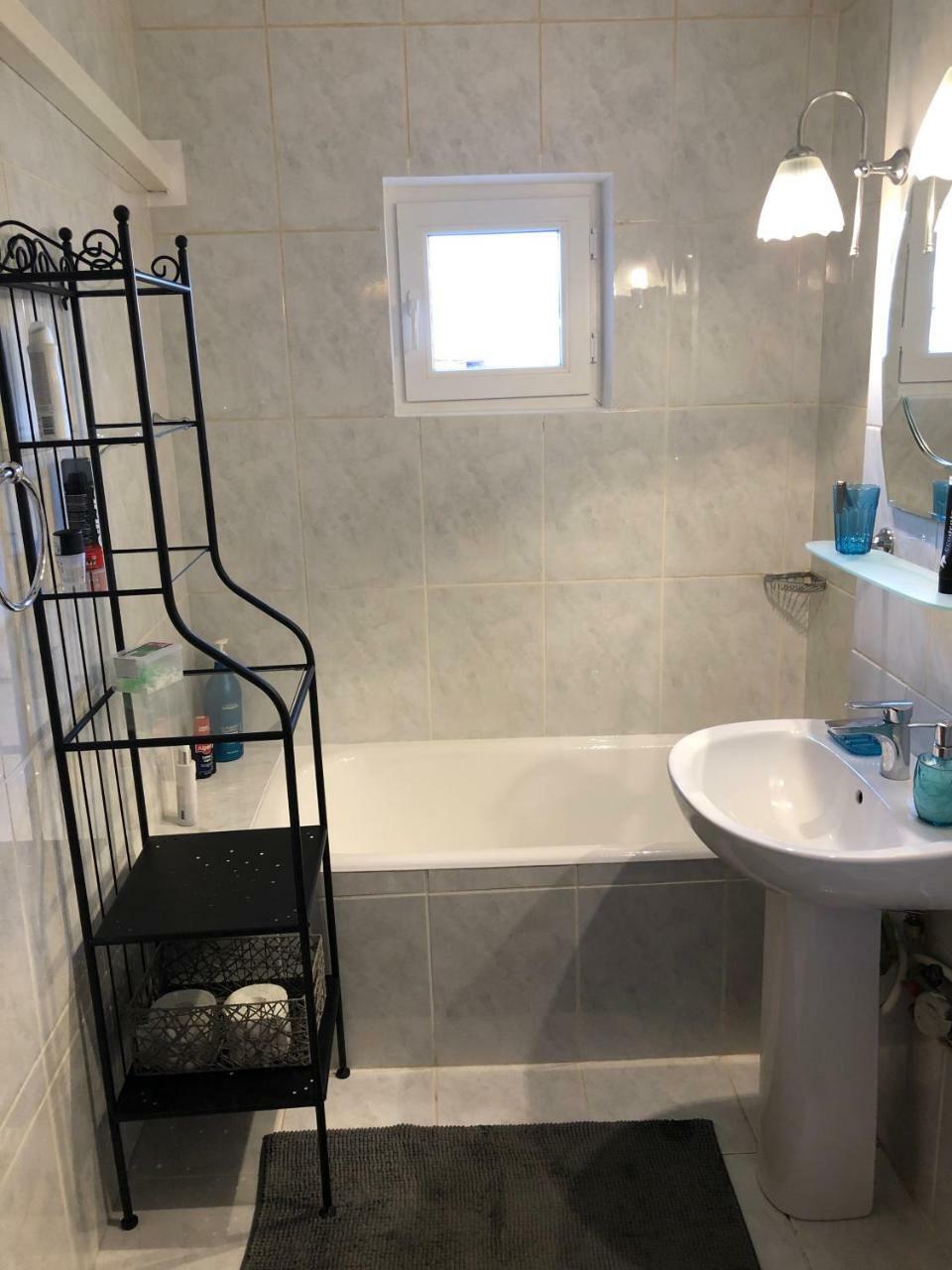 Blue Apartment Drobeta Turnu Severin Ngoại thất bức ảnh